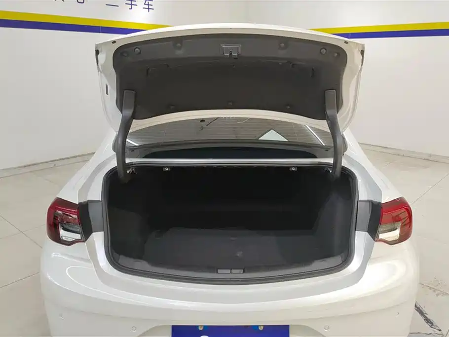 Buick Regal 2024 25T