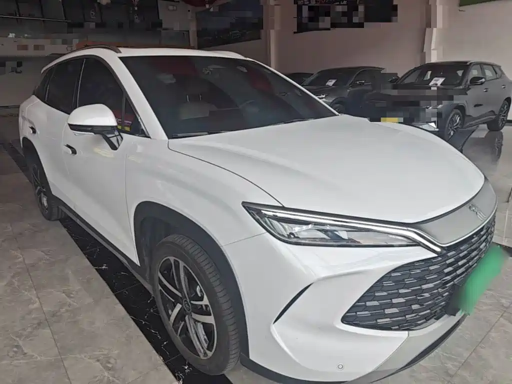 BYD L DM-i — миниатюра 4