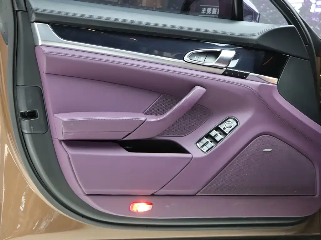 Porsche Panamera — миниатюра 26