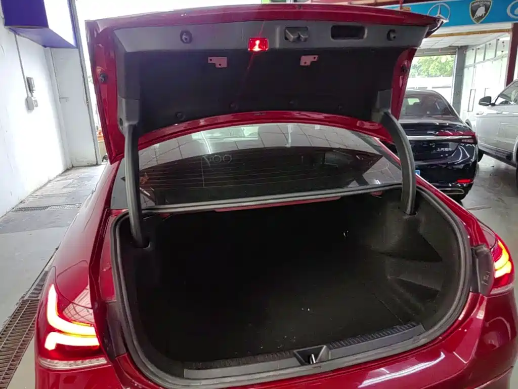 Mercedes-Benz A-Class — миниатюра 19