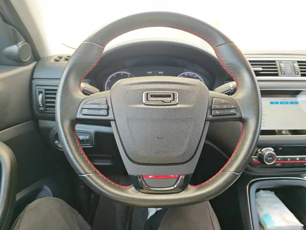 Qoros Qoros 5 — миниатюра 3