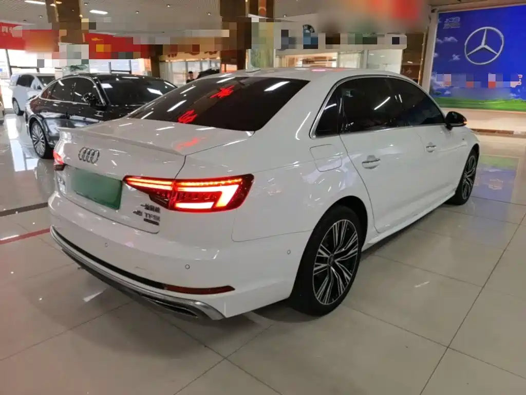 Audi A4L — миниатюра 7