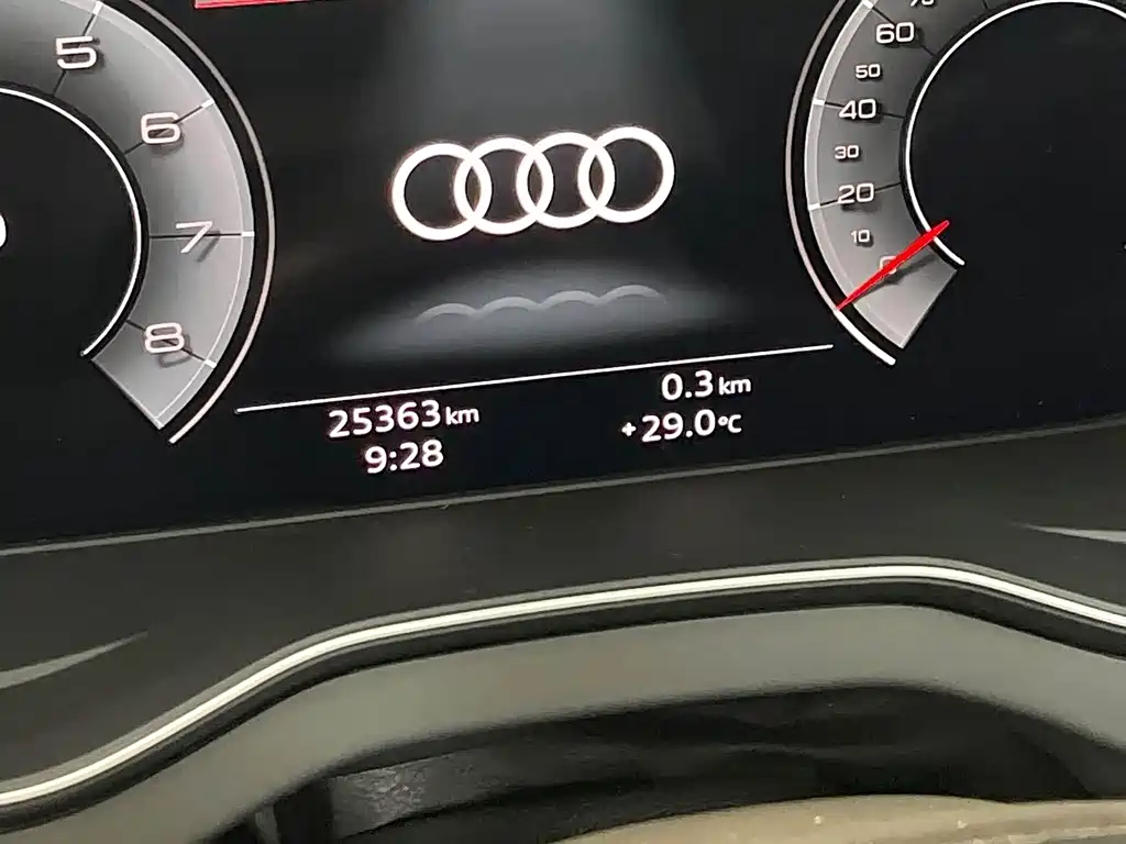 Audi Q5L — миниатюра 10