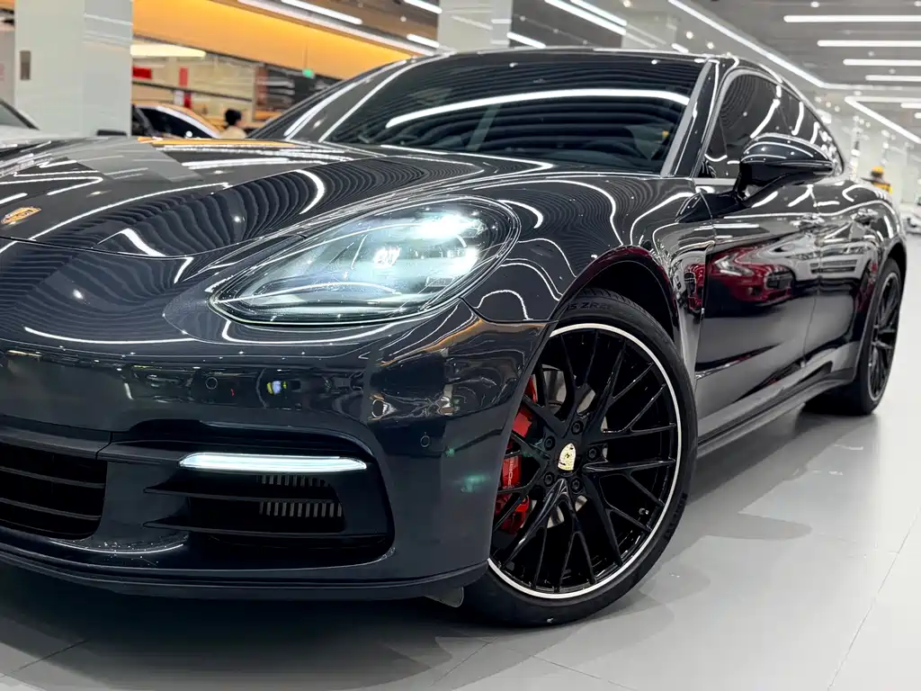 Porsche Panamera — миниатюра 12