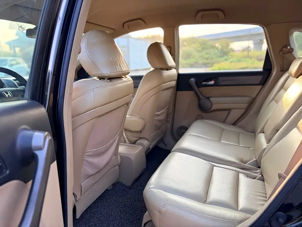 Honda CR-V — миниатюра 6