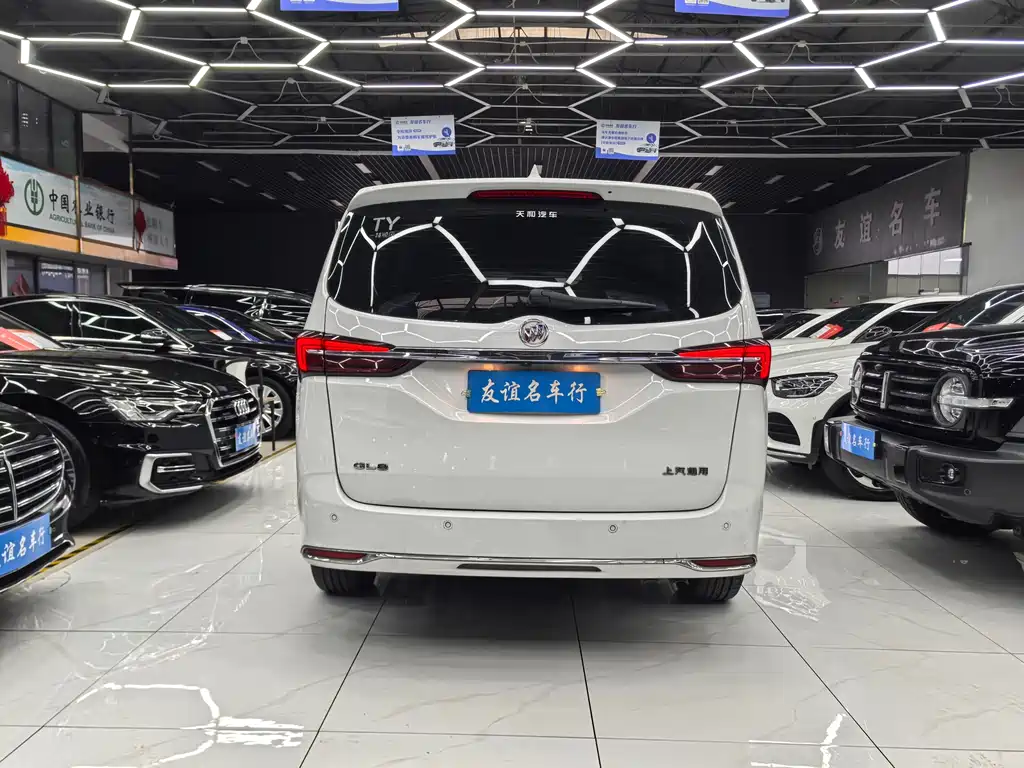 Buick GL8 2023 Smart