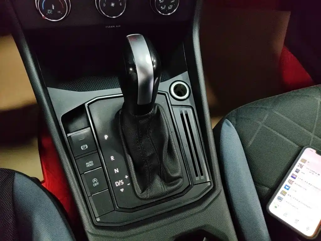 Volkswagen Lavida — миниатюра 14