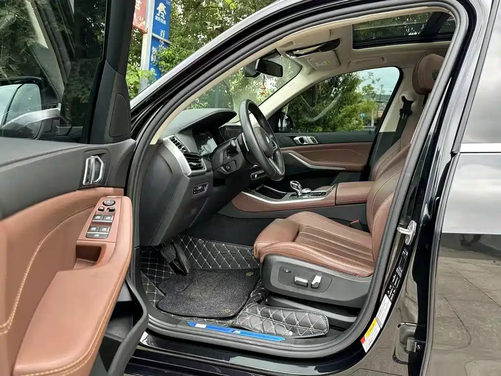 BMW X5 (Import) — миниатюра 4