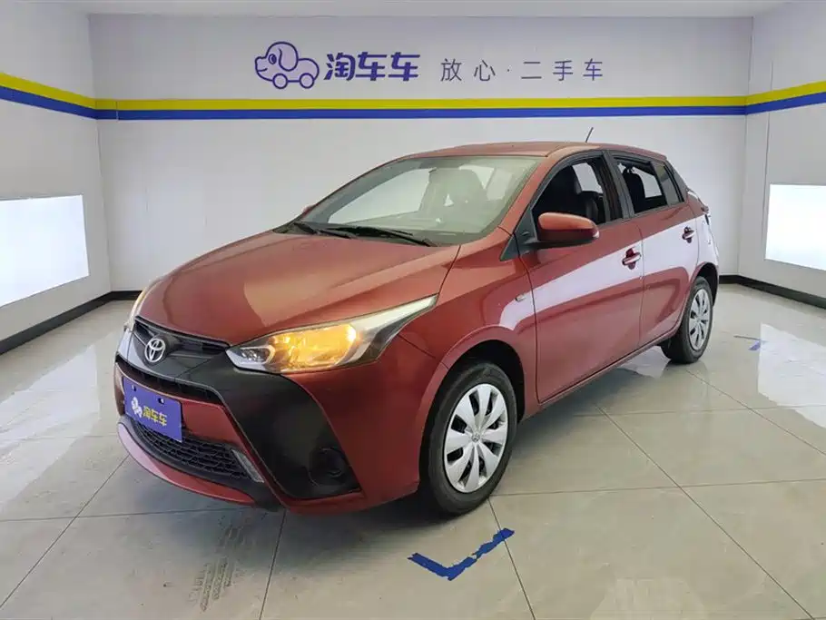 Toyota Yaris L 2020