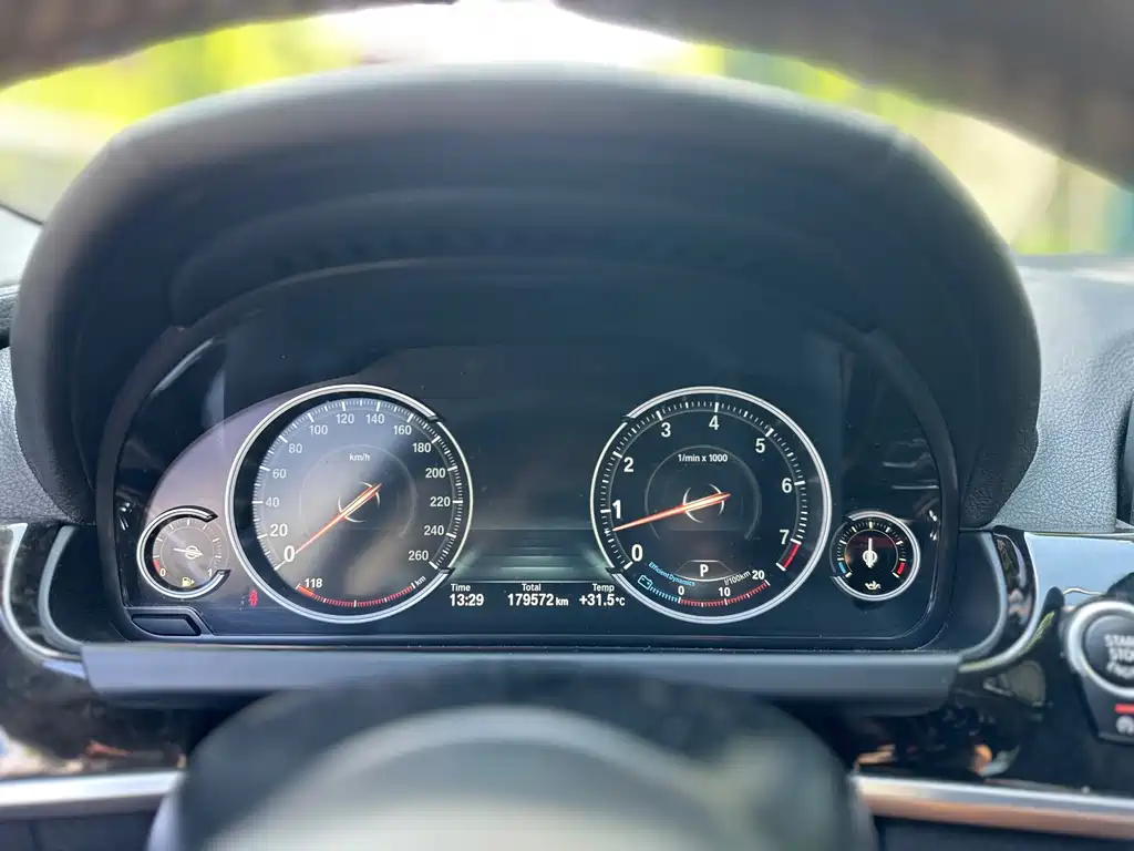 BMW 6 Series — миниатюра 12