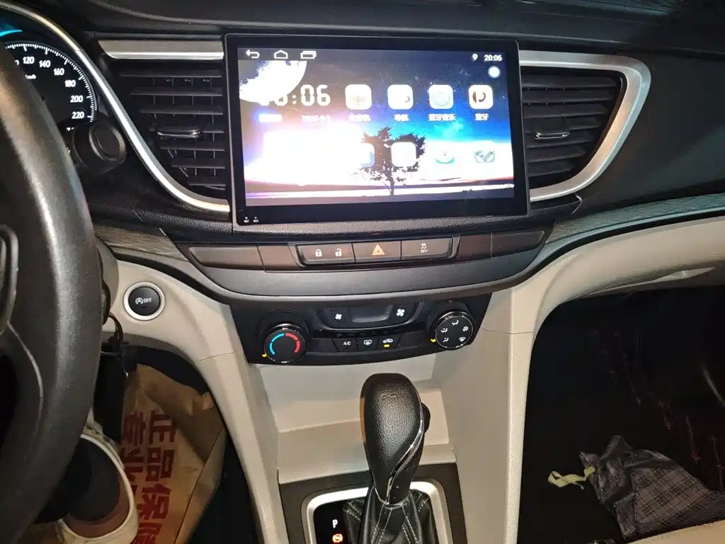 Buick Excelle — миниатюра 14