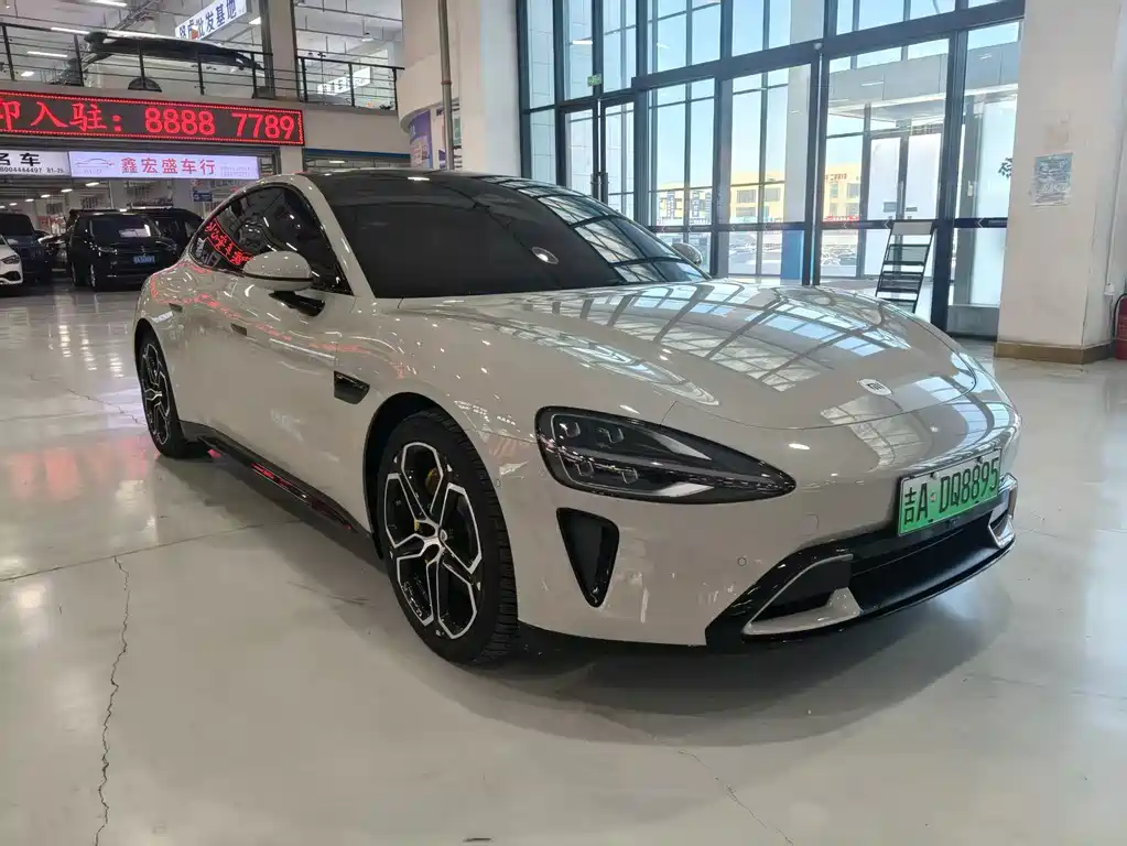 XIAOMI CAR XIAOMI SU7