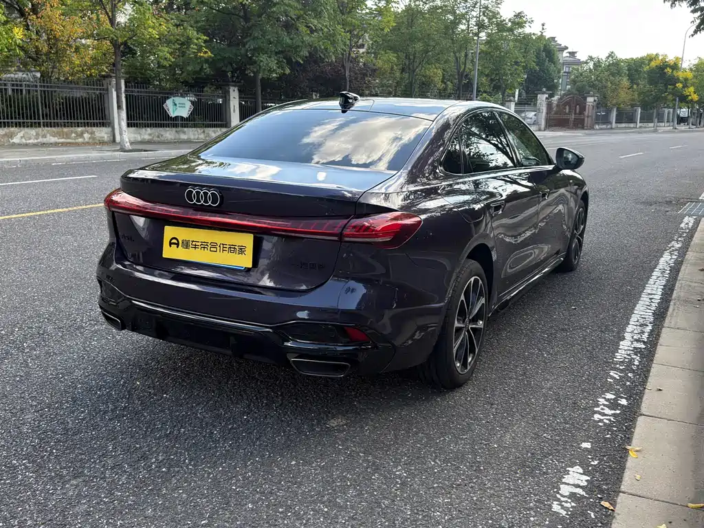Audi A5L — миниатюра 21