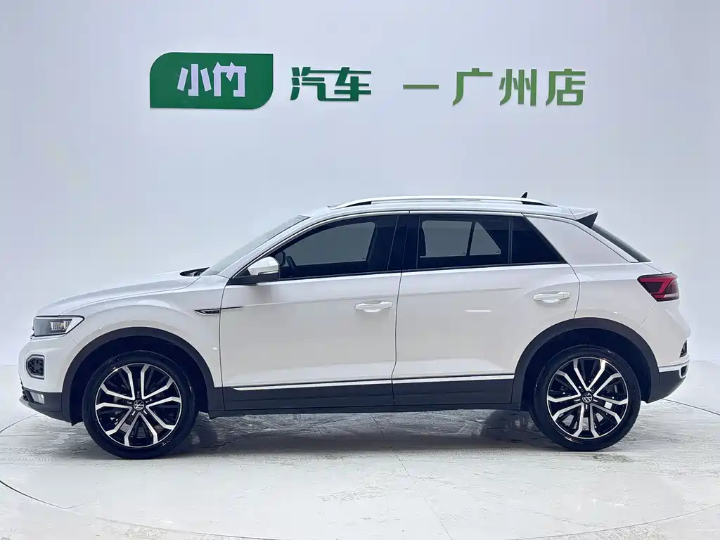 Volkswagen T-Roc 2022 280TSI DSG PLUS