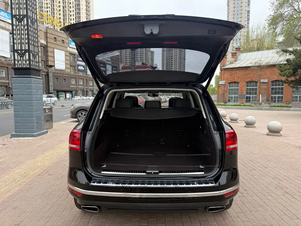 Volkswagen Touareg 2017 3.0TSI