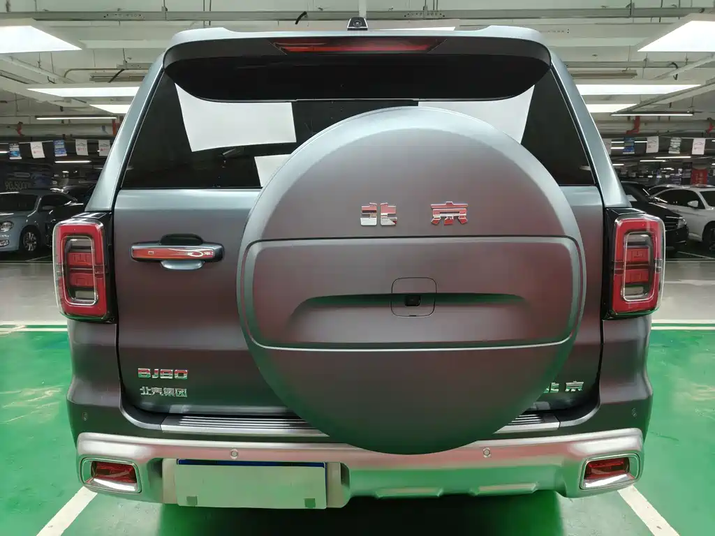 BAIC BJ60 2022 2.0T мест