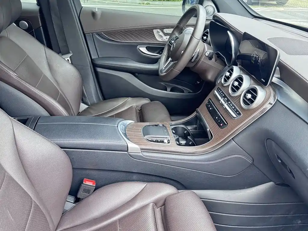 Mercedes-Benz GLC 2020 GLC 300 L 4MATIC