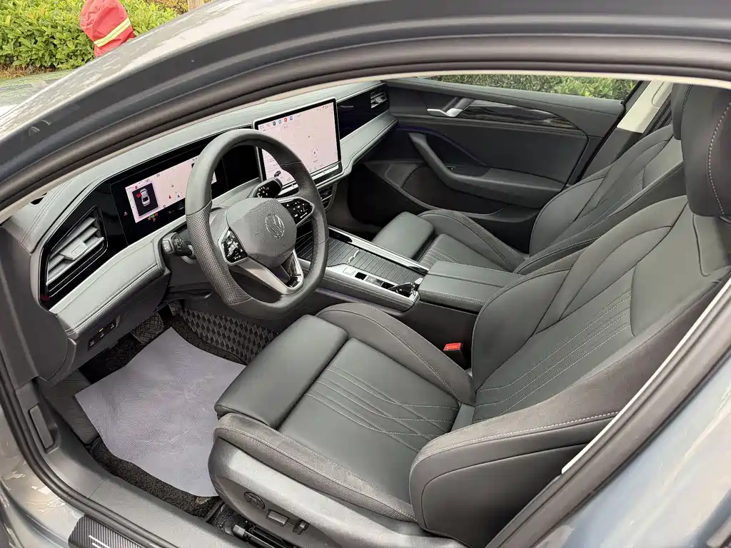 Volkswagen Magotan 2024 300TSI DSG Premium