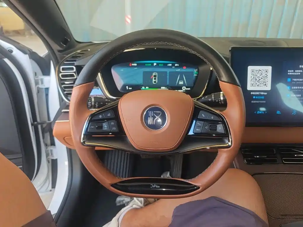 BYD Han — миниатюра 11