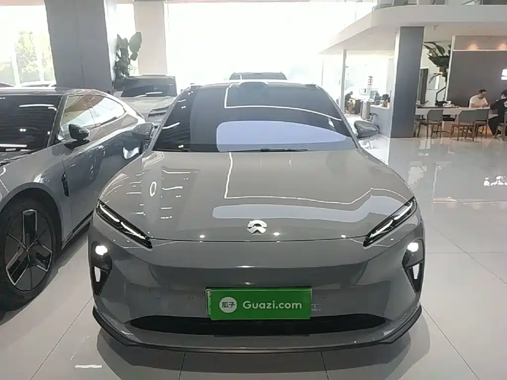 NIO ET5T — миниатюра 3