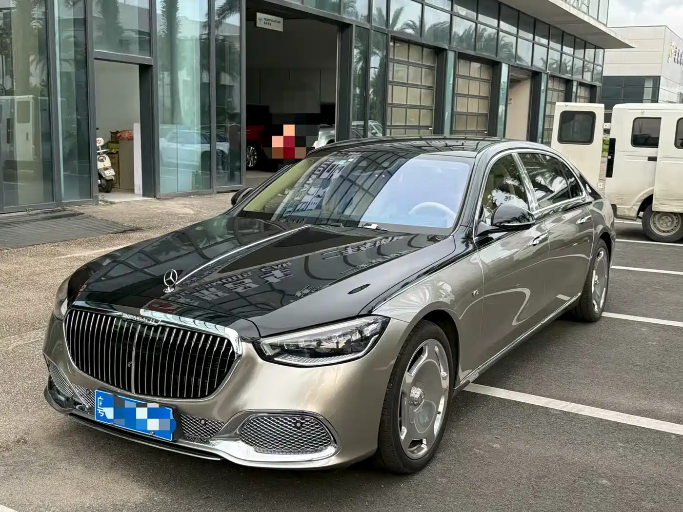 迈巴赫S级 2022款 S 680 4MATIC 匠心高定首发版 2023