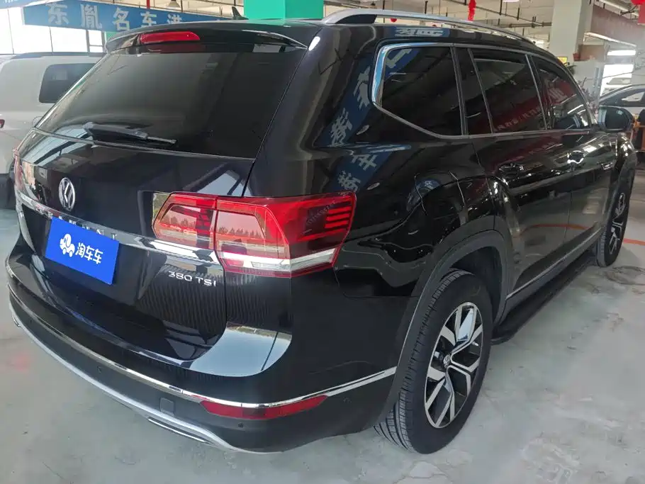 Volkswagen Teramont — миниатюра 3