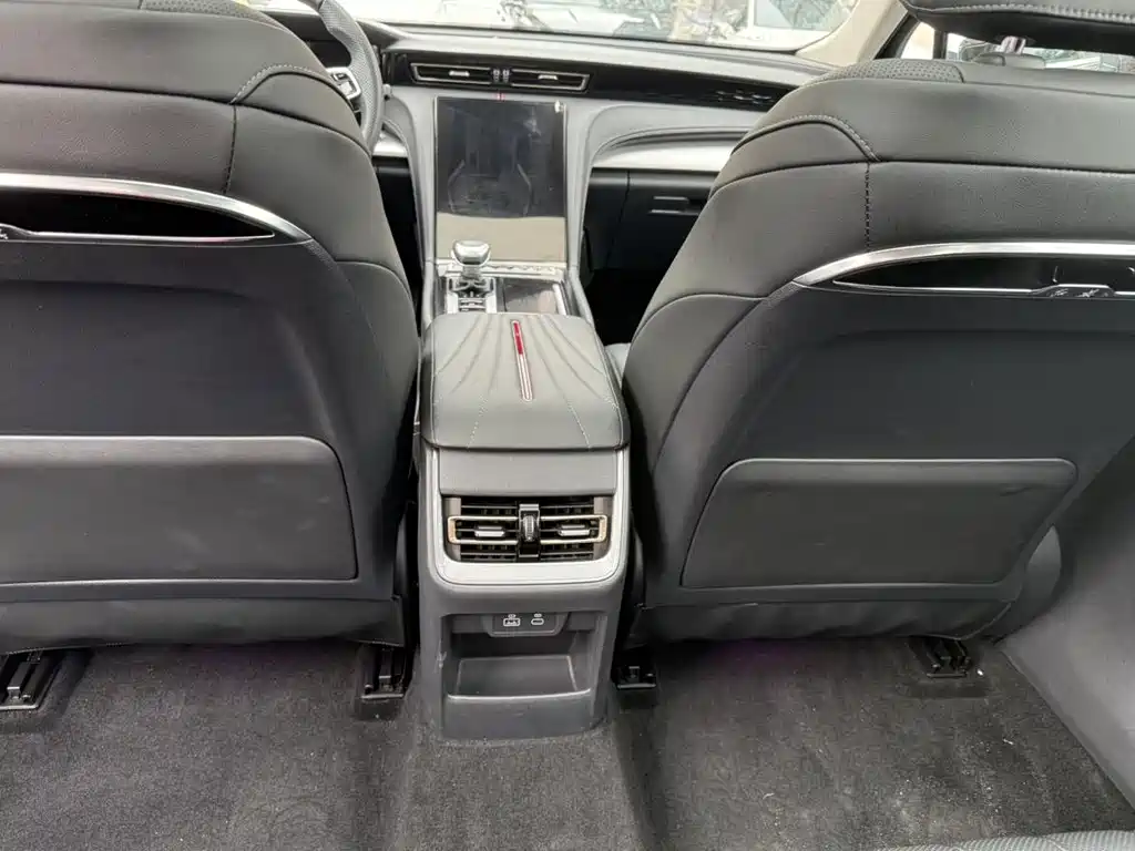 Hongqi Hongqi H5 — миниатюра 13