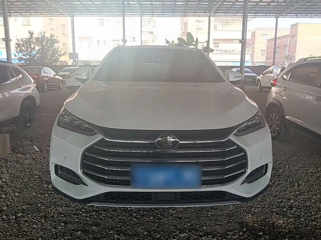 BYD Tang — миниатюра 3