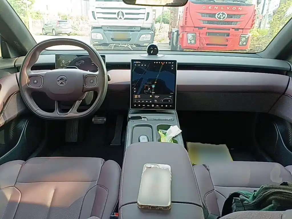 NIO ET5T — миниатюра 10