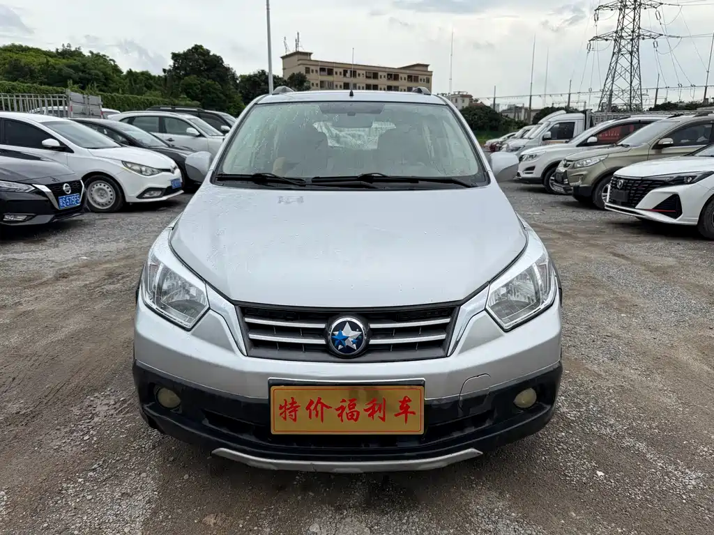 Venucia R50X