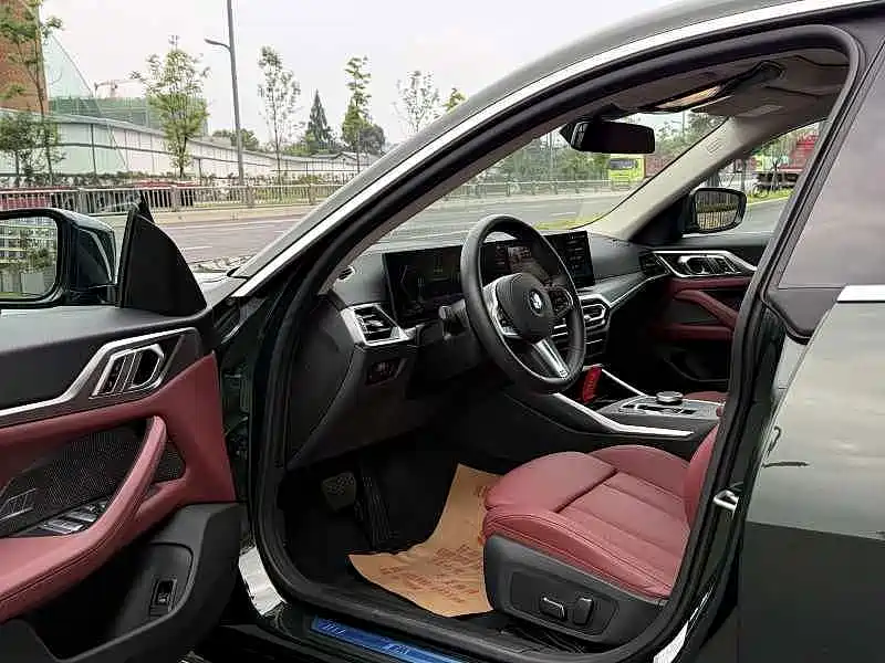 BMW 4 Series — миниатюра 4