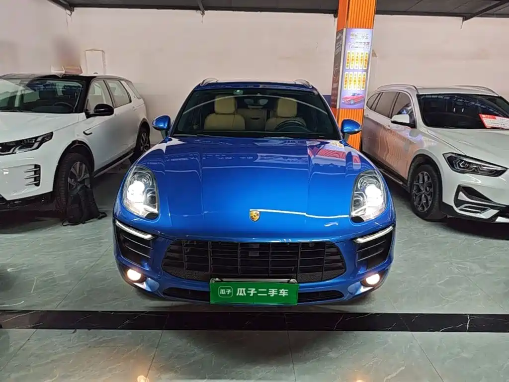 Porsche Macan — миниатюра 3