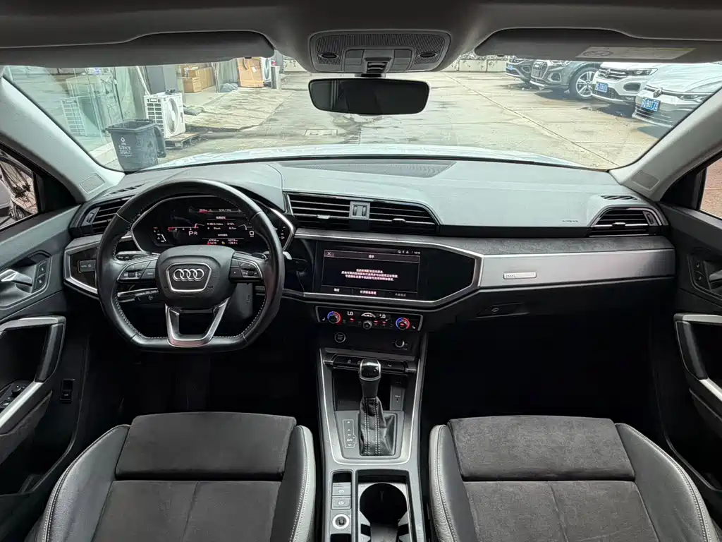 Audi Q3 — миниатюра 15