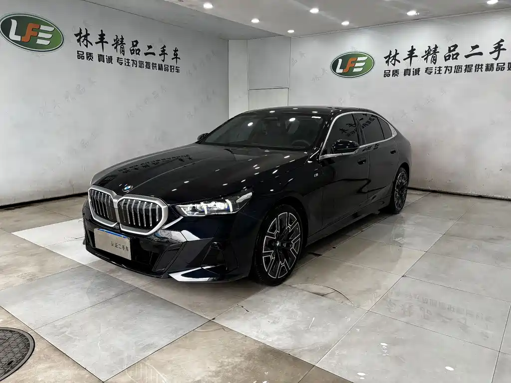 BMW 5 Series 5 2025 530Li Premium M Sport
