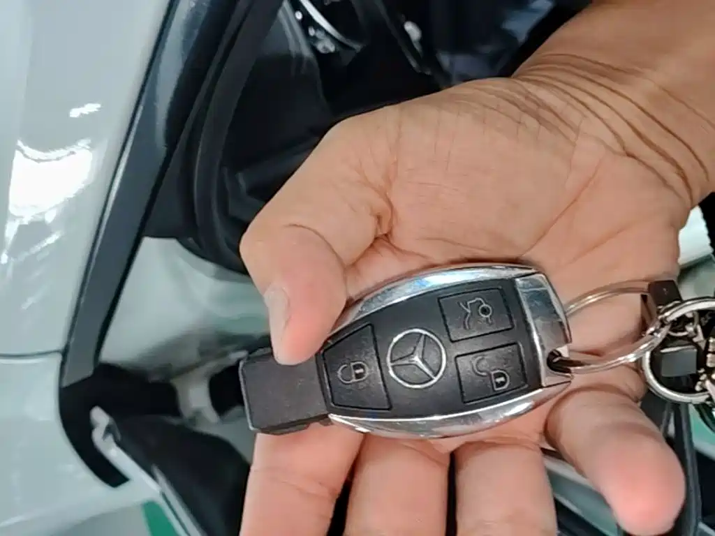 Mercedes-Benz C-Class (Import) — миниатюра 9