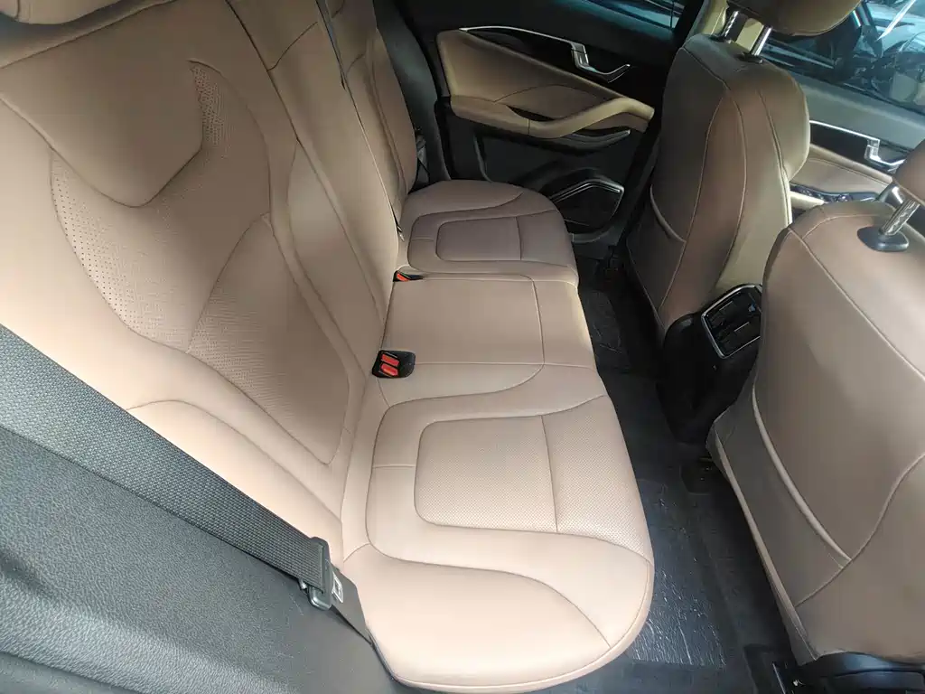 Bestune B70 — миниатюра 10