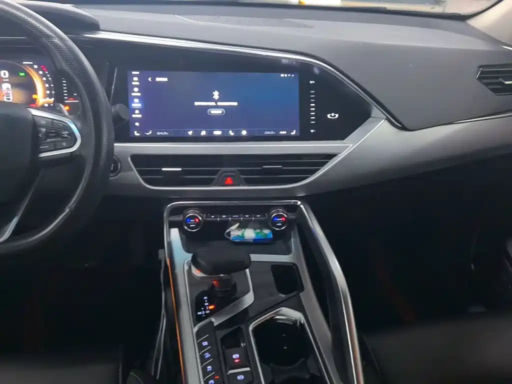 Geely Xingyue — миниатюра 13