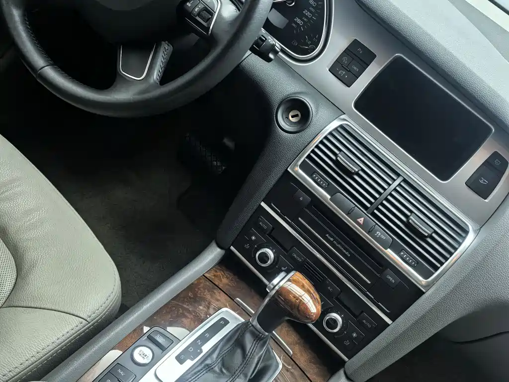 Audi Q7 2014 35 TFSI