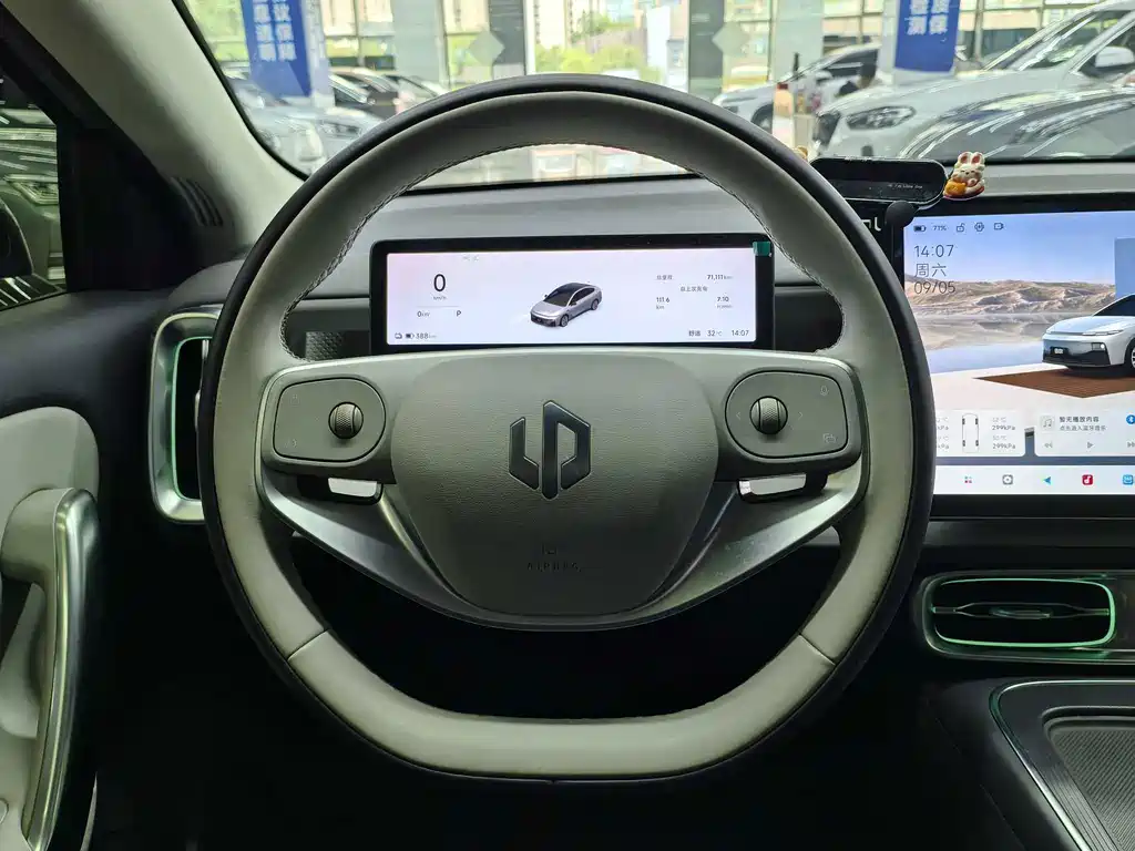 Leapmotor Leapmotor B01 — миниатюра 16
