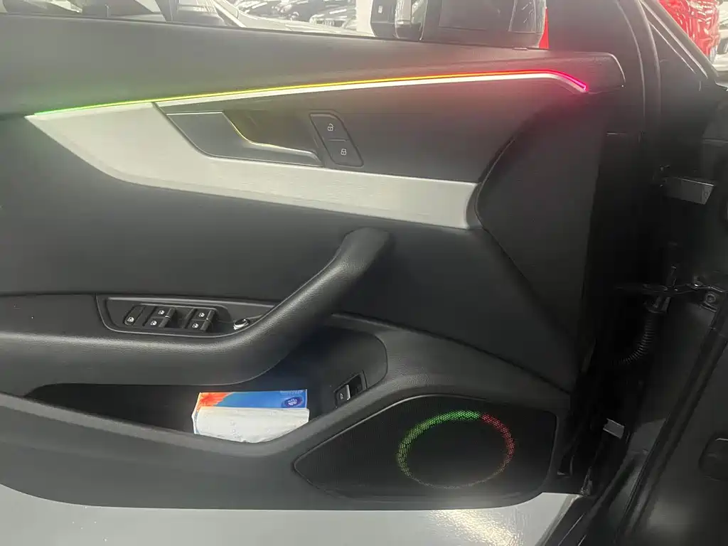 Audi A4L 2020 40 TFSI Fashion