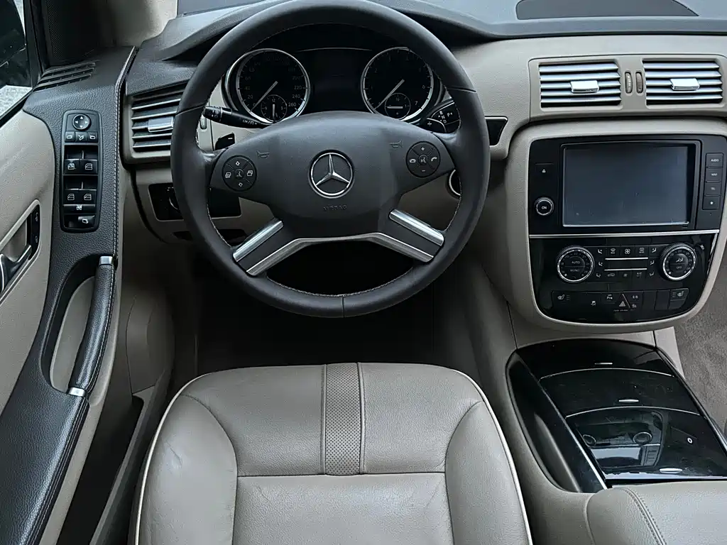 Mercedes-Benz R 2014 R 320 4MATIC Luxury