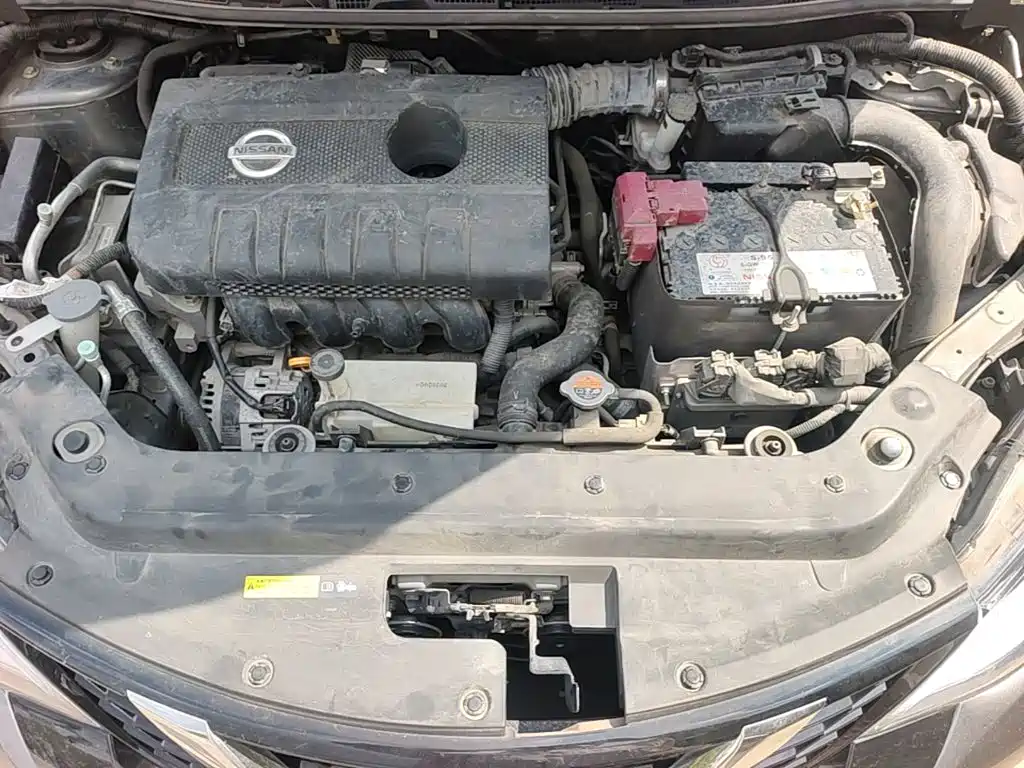 Nissan Tiida — миниатюра 20