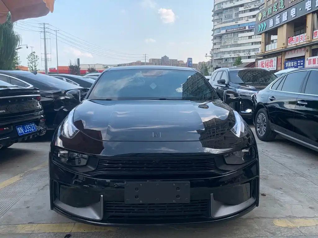 Lynk & Co 03 — миниатюра 3
