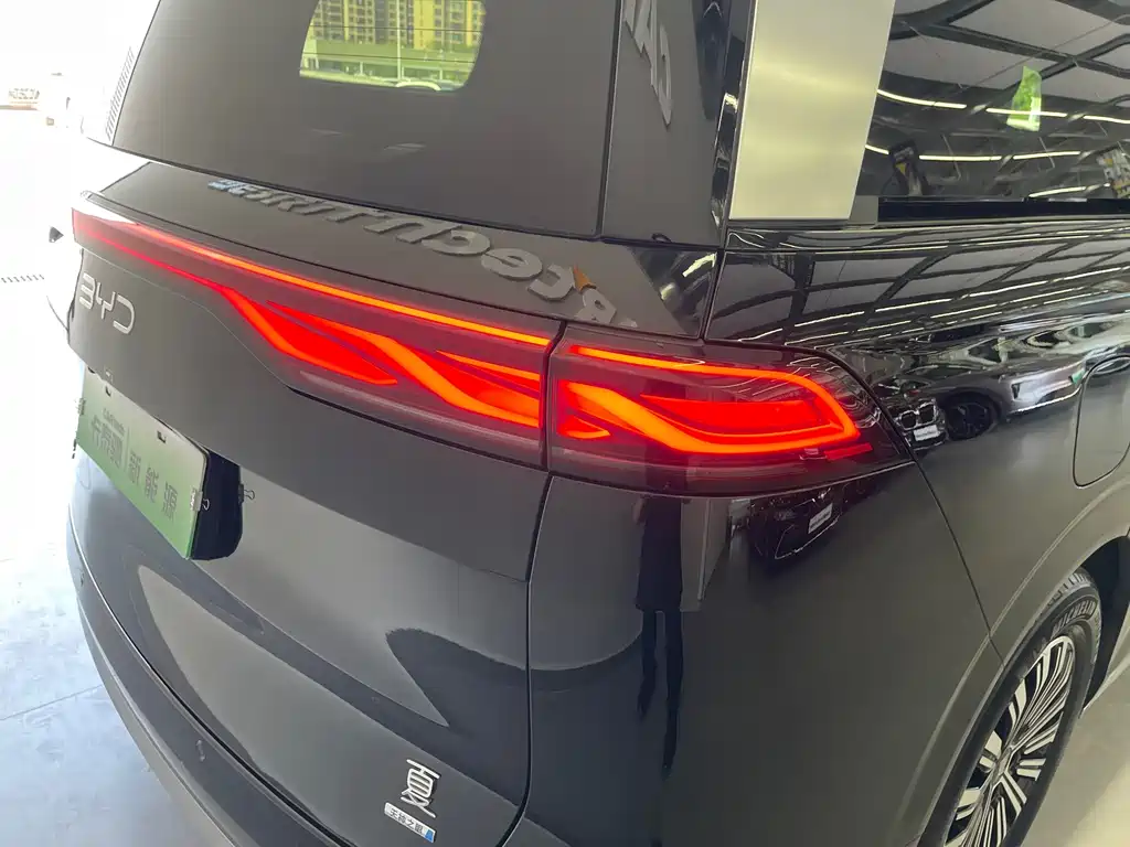 BYD Xia — миниатюра 9
