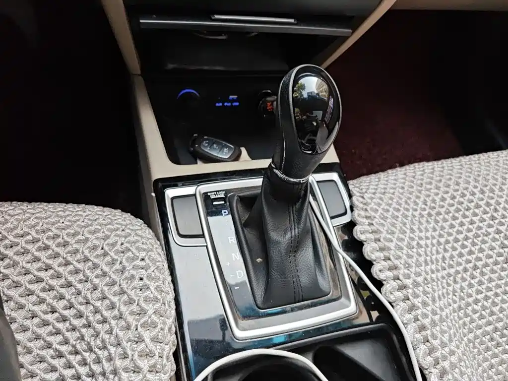 Hyundai Mistra — миниатюра 7