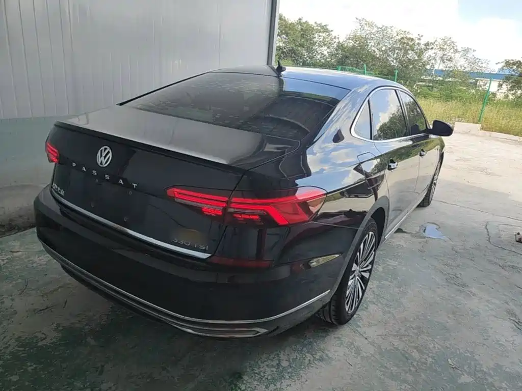 Volkswagen Passat — миниатюра 7