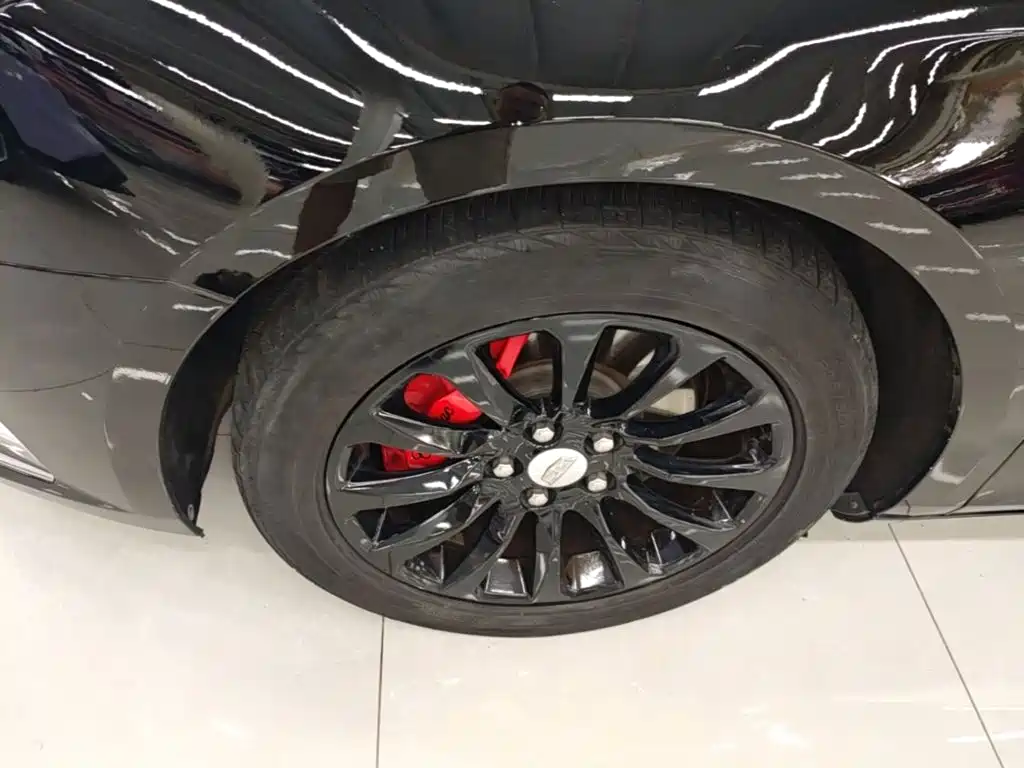Cadillac XTS — миниатюра 23