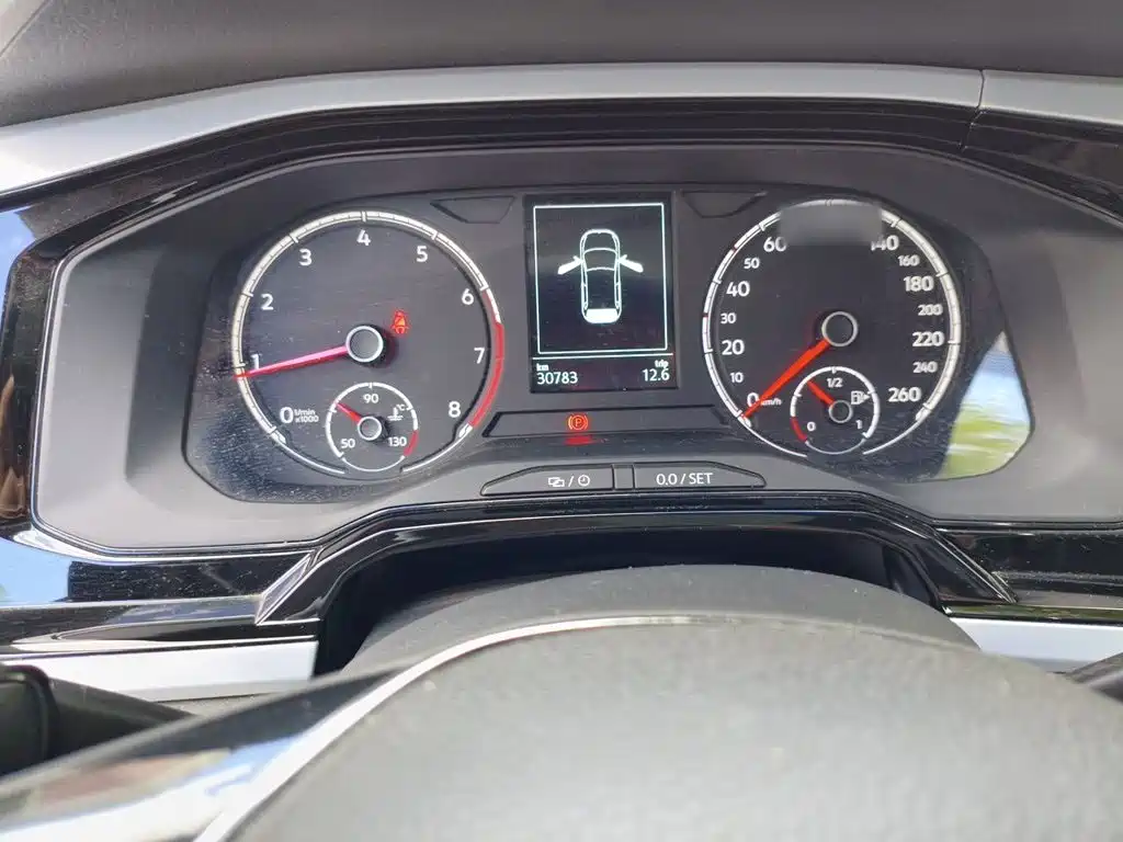 Volkswagen Polo — миниатюра 4