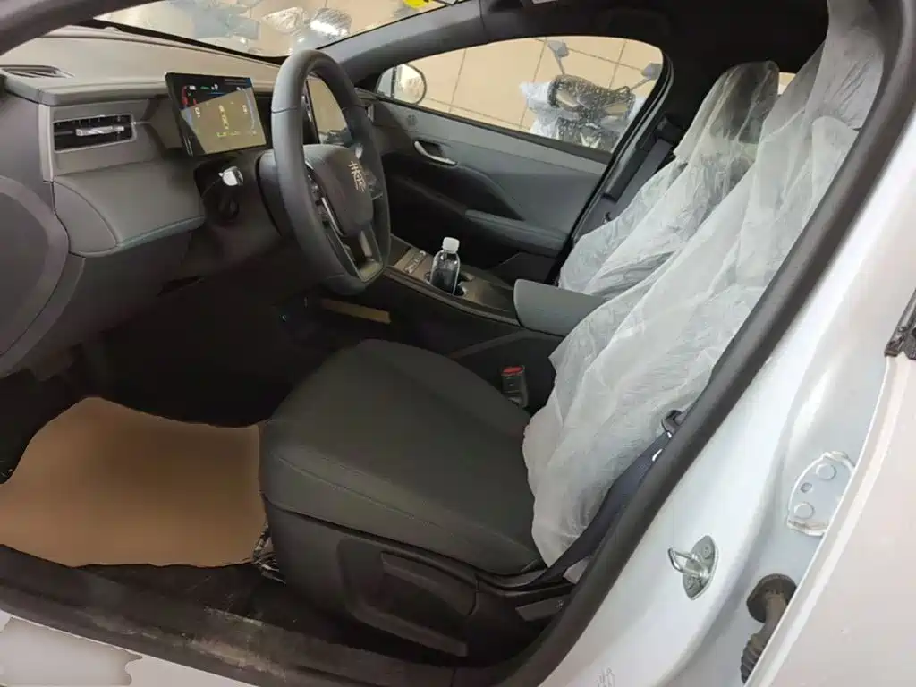 BYD Qin PLUS — миниатюра 15