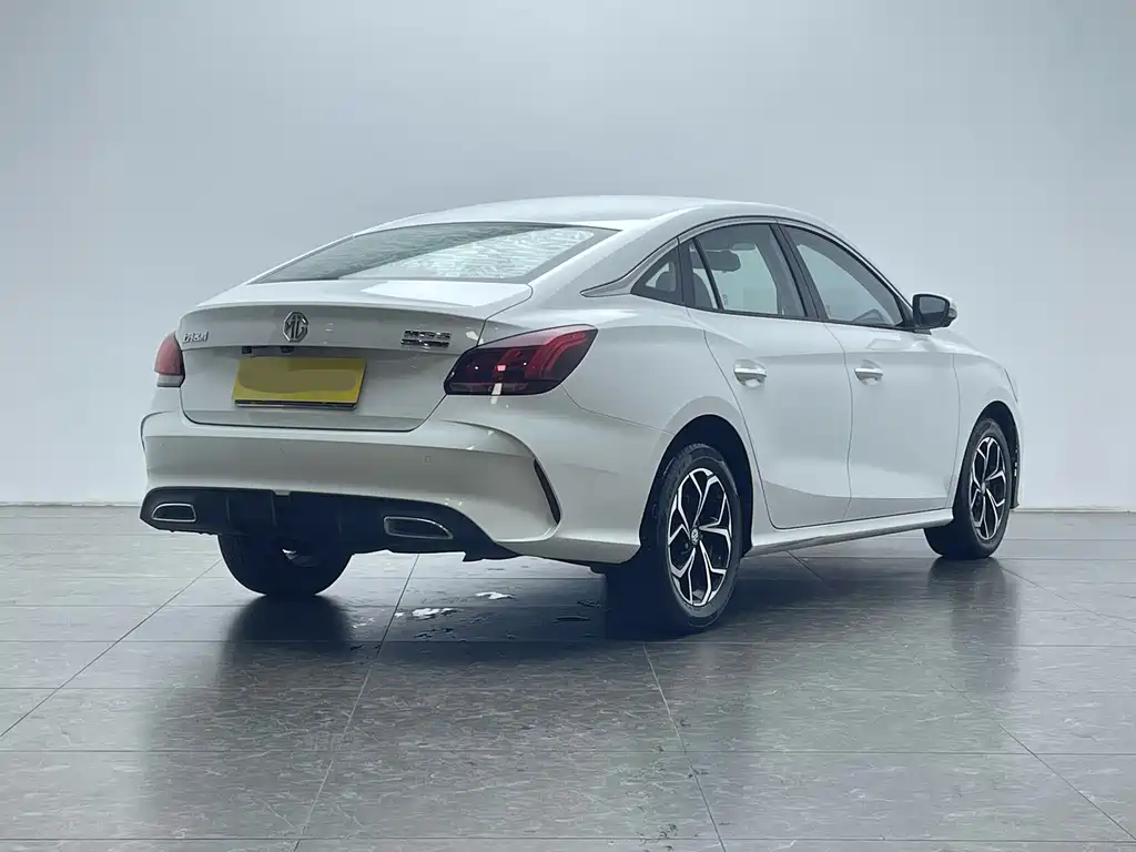 MG MG5 — миниатюра 3